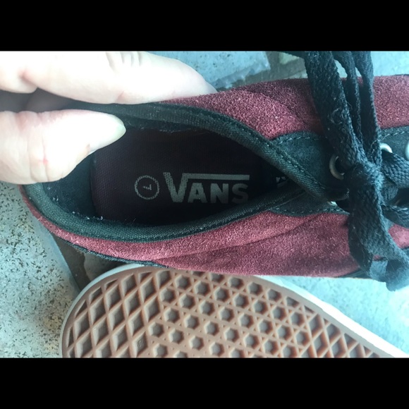 Vans - Picture 4 of 4